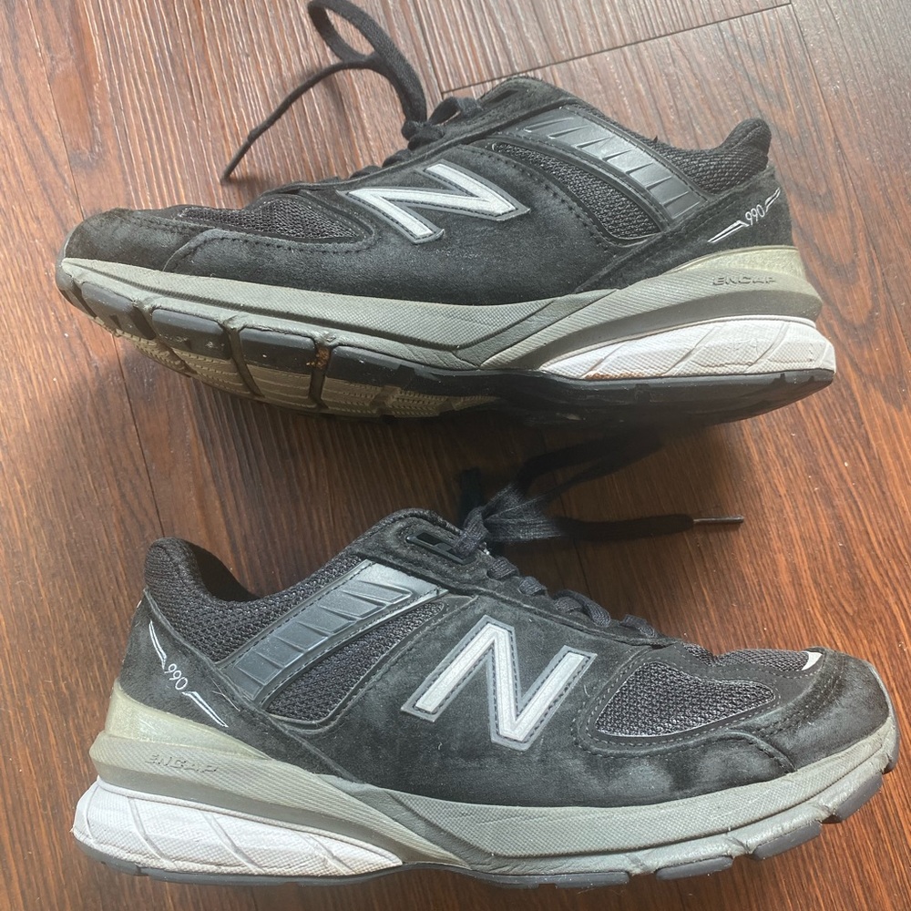 New Balance 990v5 Size 6.5 Wide D Black